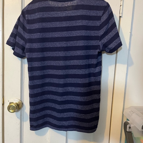 Mens Small Purple Navy Striped Vneck Shortsleeved Tshirt by On The Bias Preloved - Picture 4 of 4